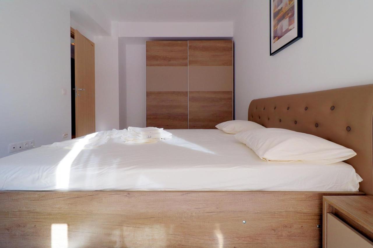 Maia Apartment